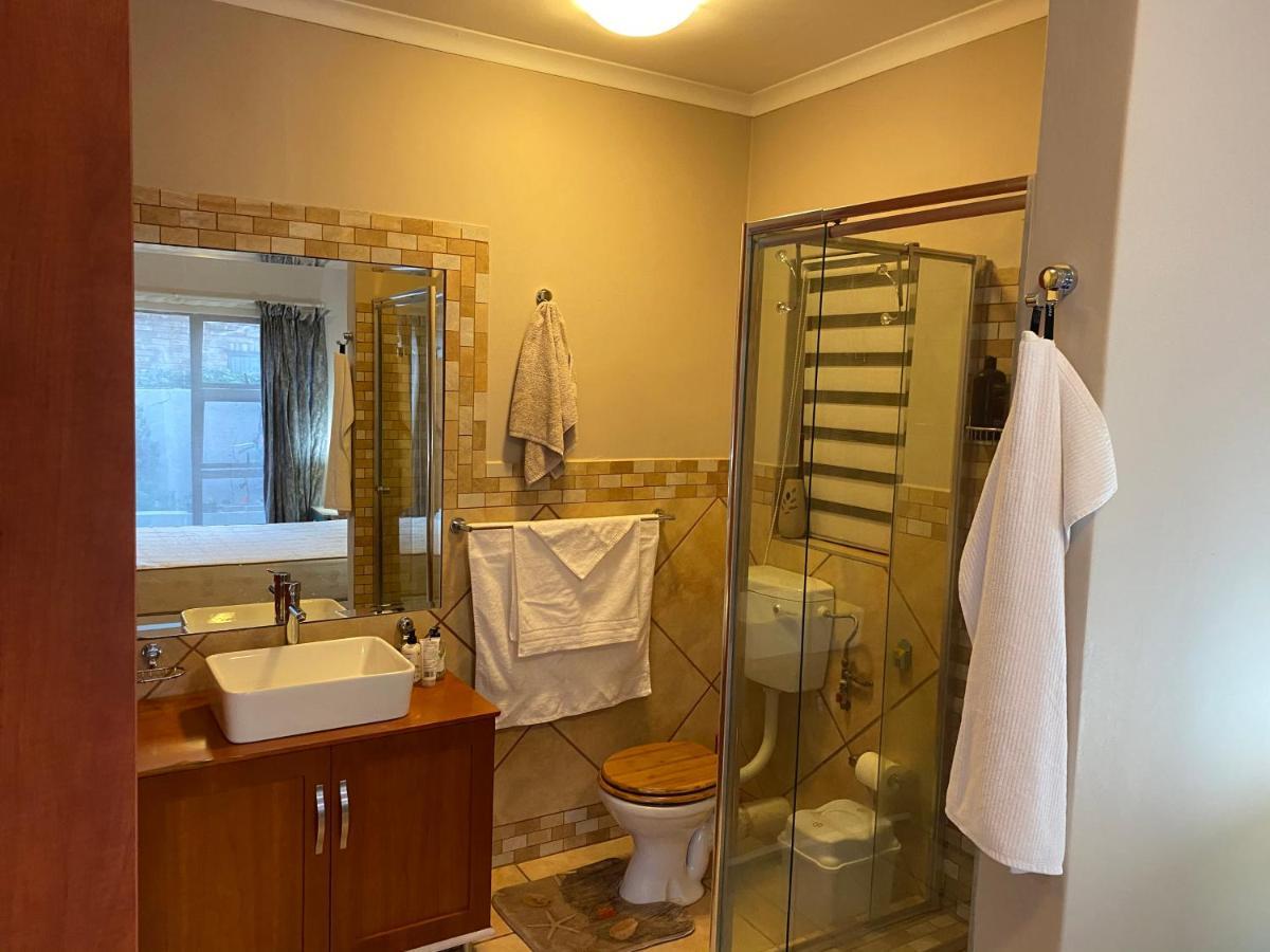 Favour Hotel Pretoria Ngoại thất bức ảnh