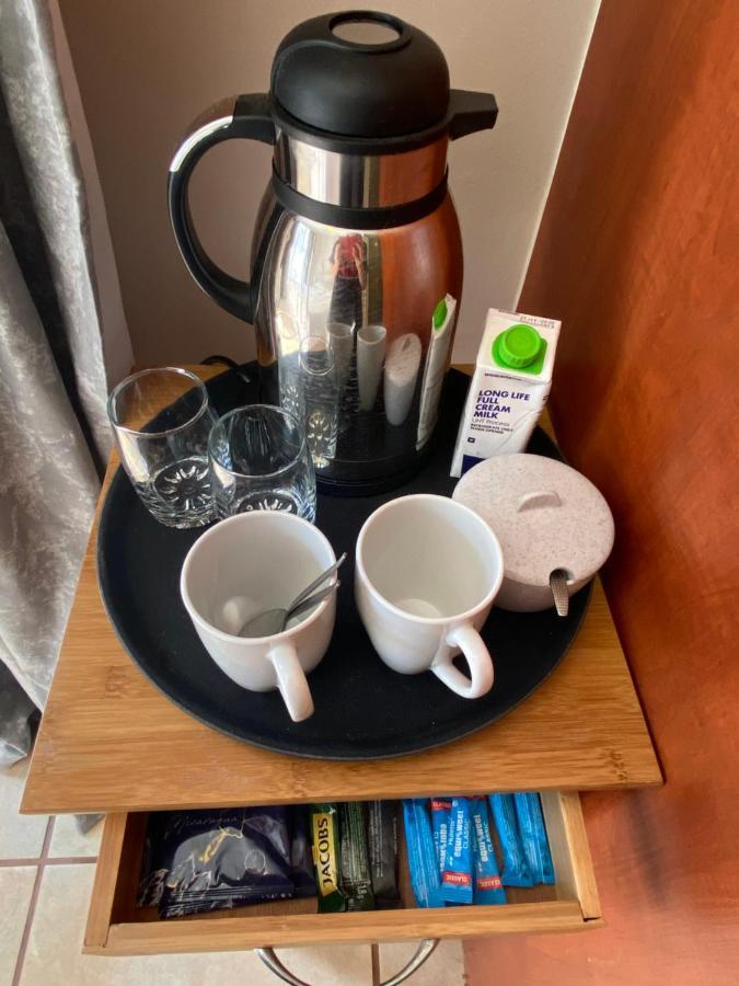 Favour Hotel Pretoria Ngoại thất bức ảnh